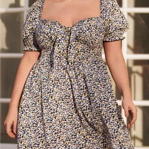 Ditsy Floral Print Knot-Front Puff Sleeve Dress NWOT
